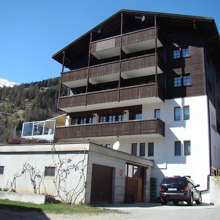 Hotel Weisshorn Goms Zewnętrze zdjęcie